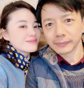 追了9年才娶了妻，因为妻子怕疼他做了12年丁克，余生只想宠着她-图8