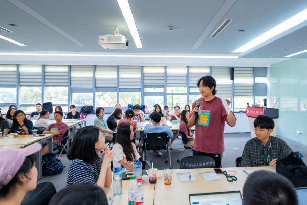 13地百贤亚洲未来领袖奖学金得主相聚上海 上海交大传递大学生跨文化交流接力棒-图2